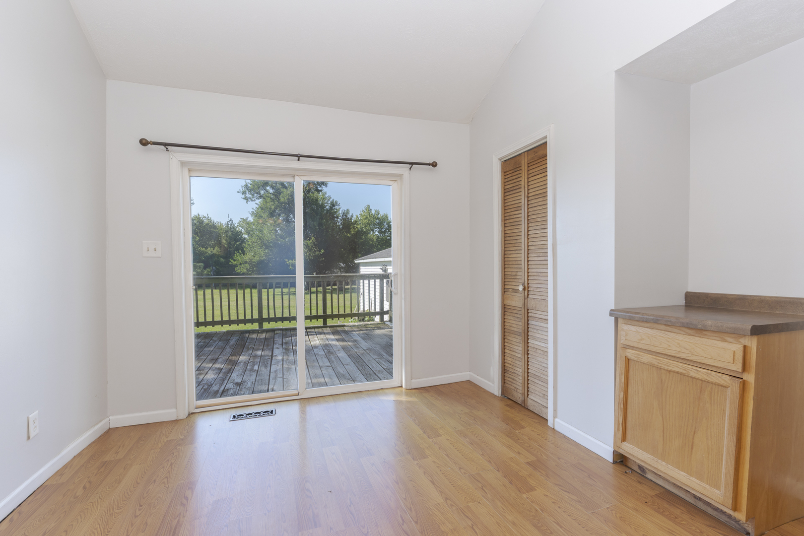 55 Maple Street Property Photo 15