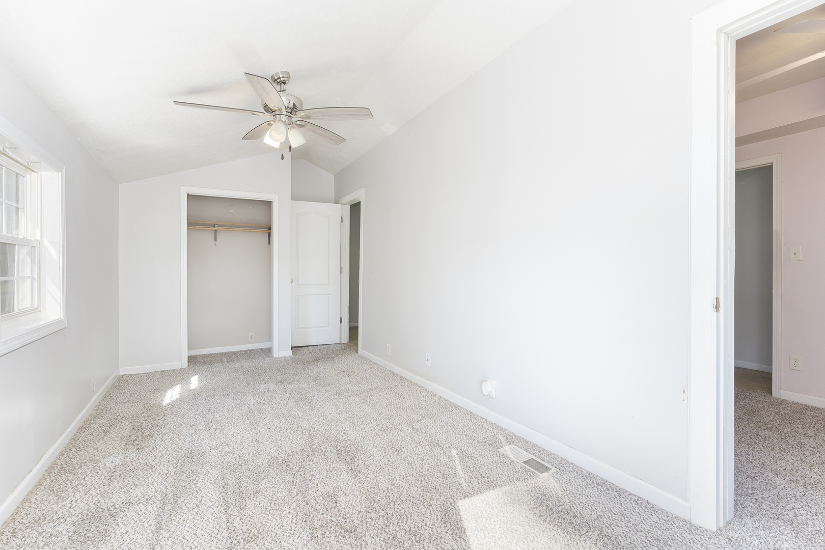 55 Maple Street Property Photo 21
