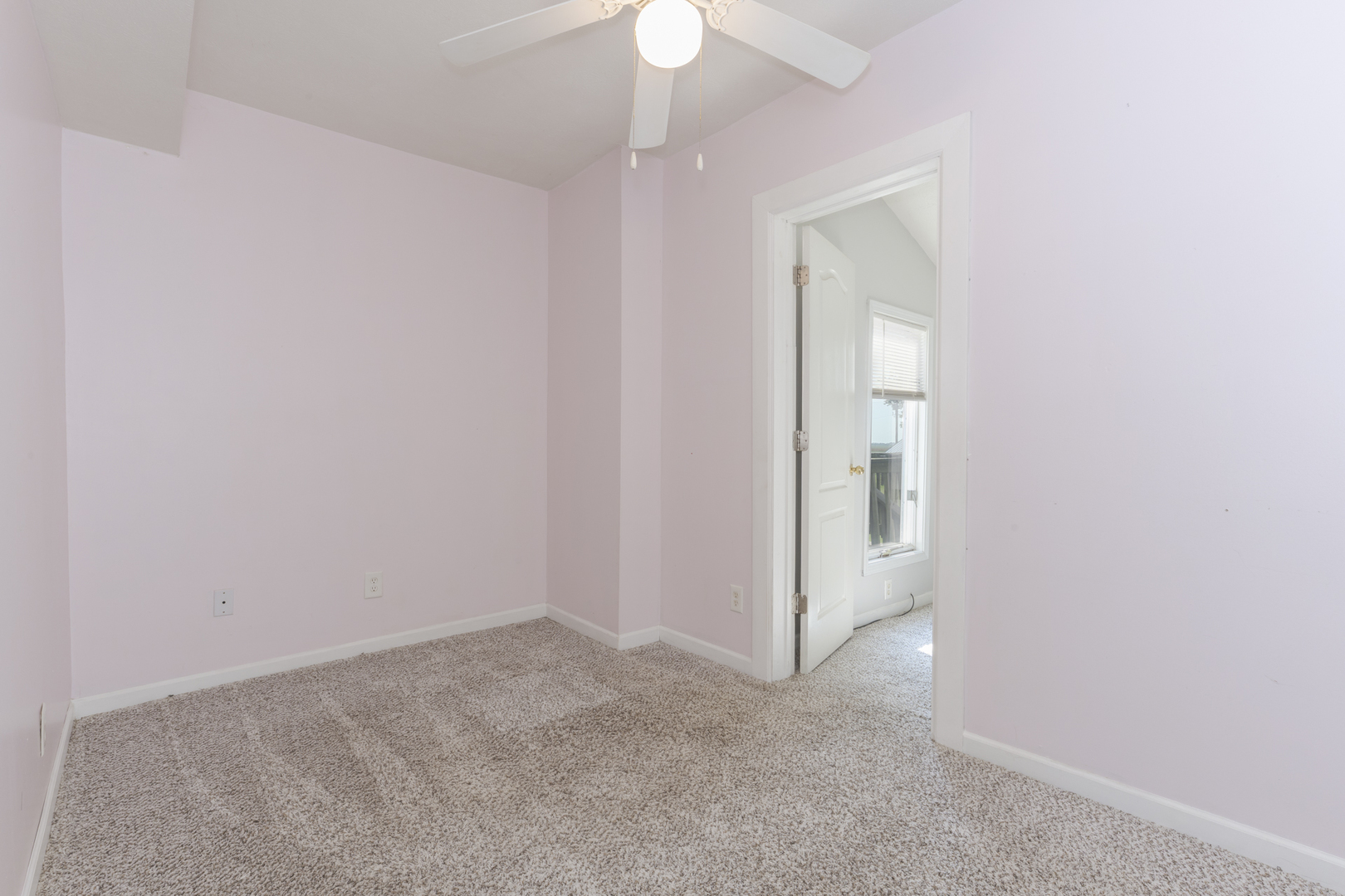 55 Maple Street Property Photo 23