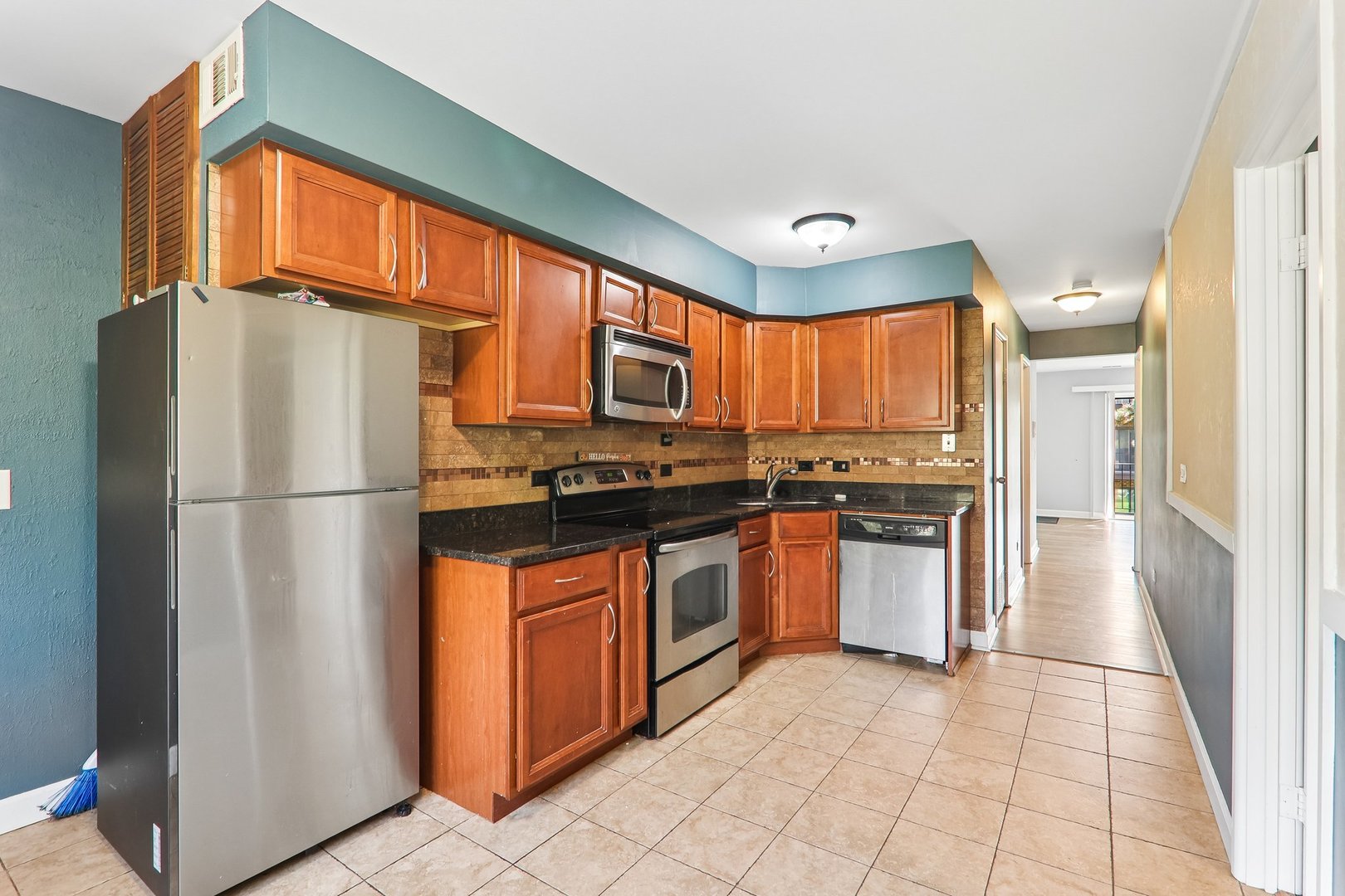 9616 Bianco Terrace C Property Photo 12