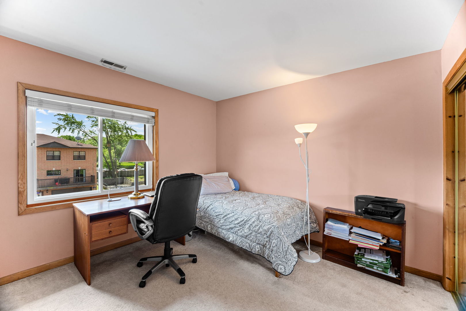 1339 E Central Road Property Photo 17