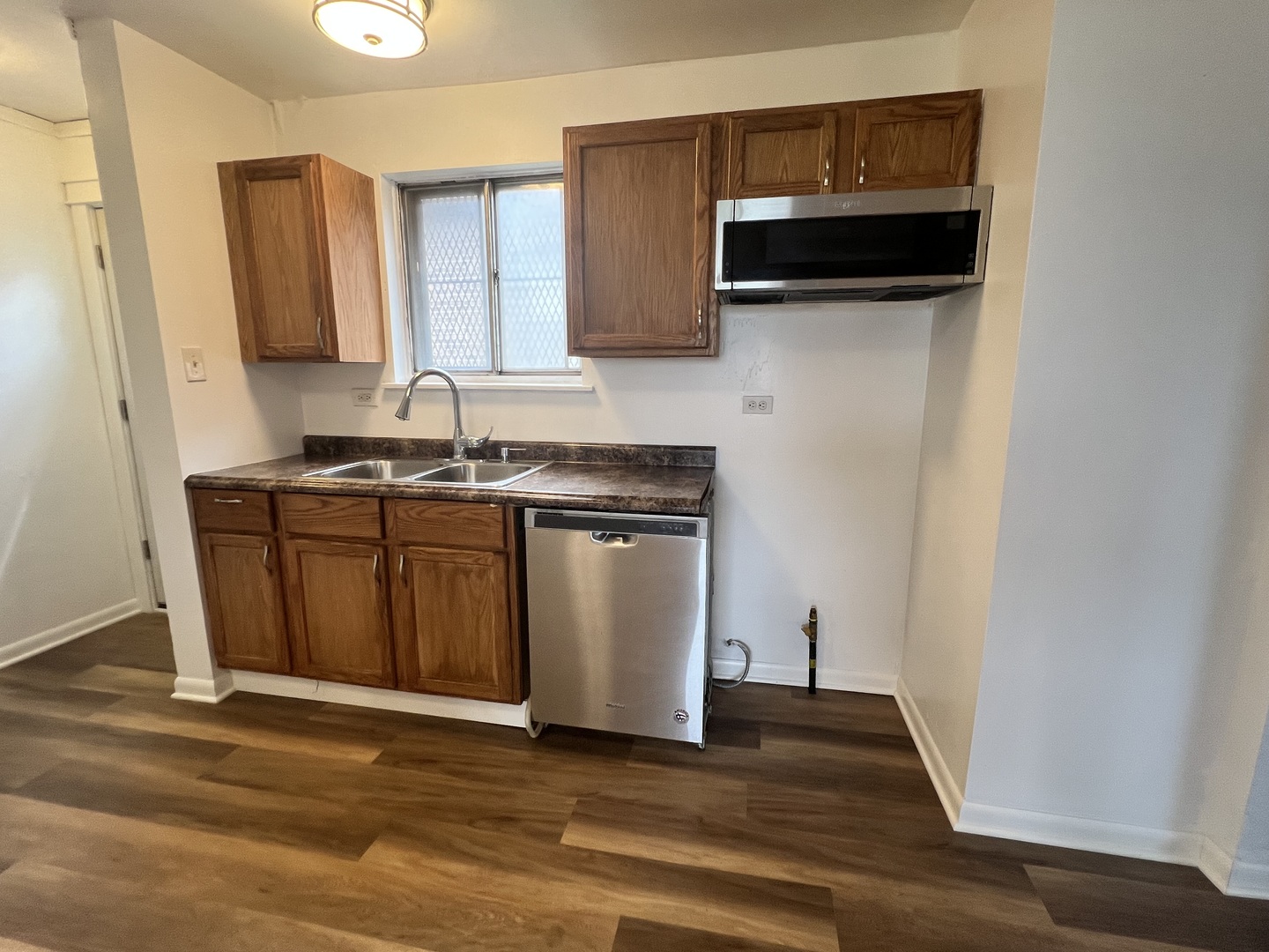 8815 S Halsted Street Property Photo 6