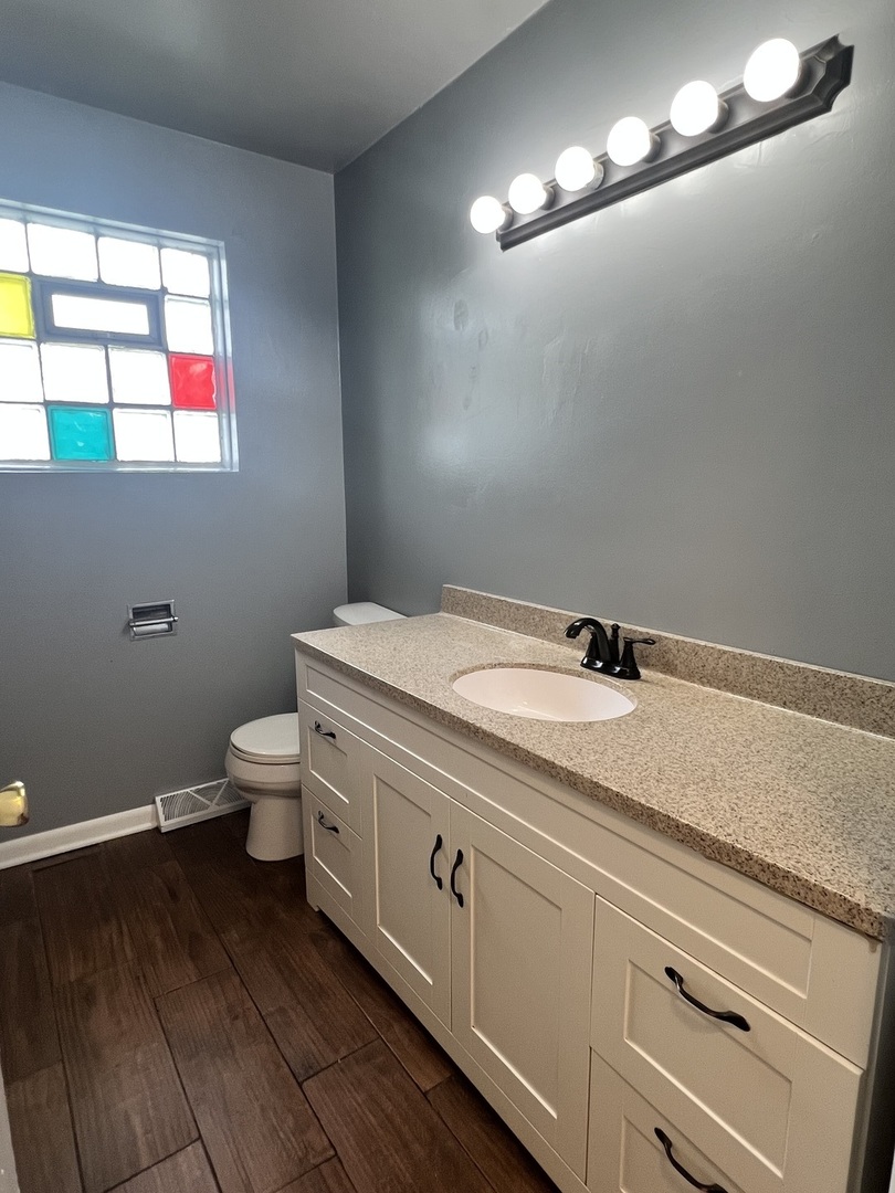 8815 S Halsted Street Property Photo 7
