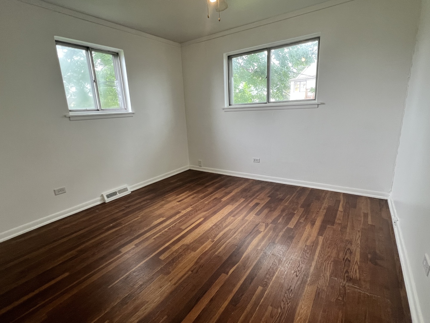 8815 S Halsted Street Property Photo 9