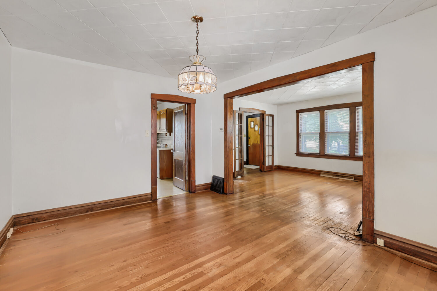 709 Center Street Property Photo 16
