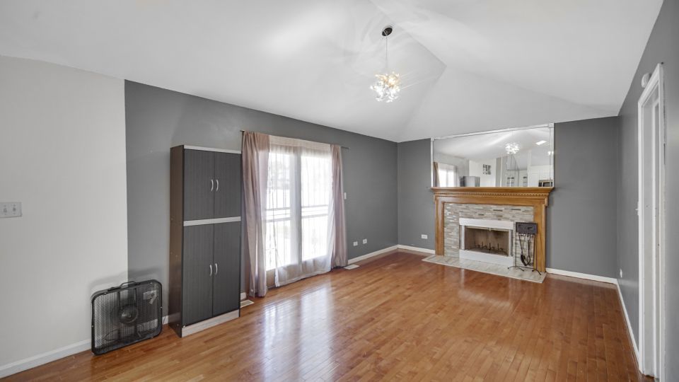 322 Central Avenue Property Photo 10