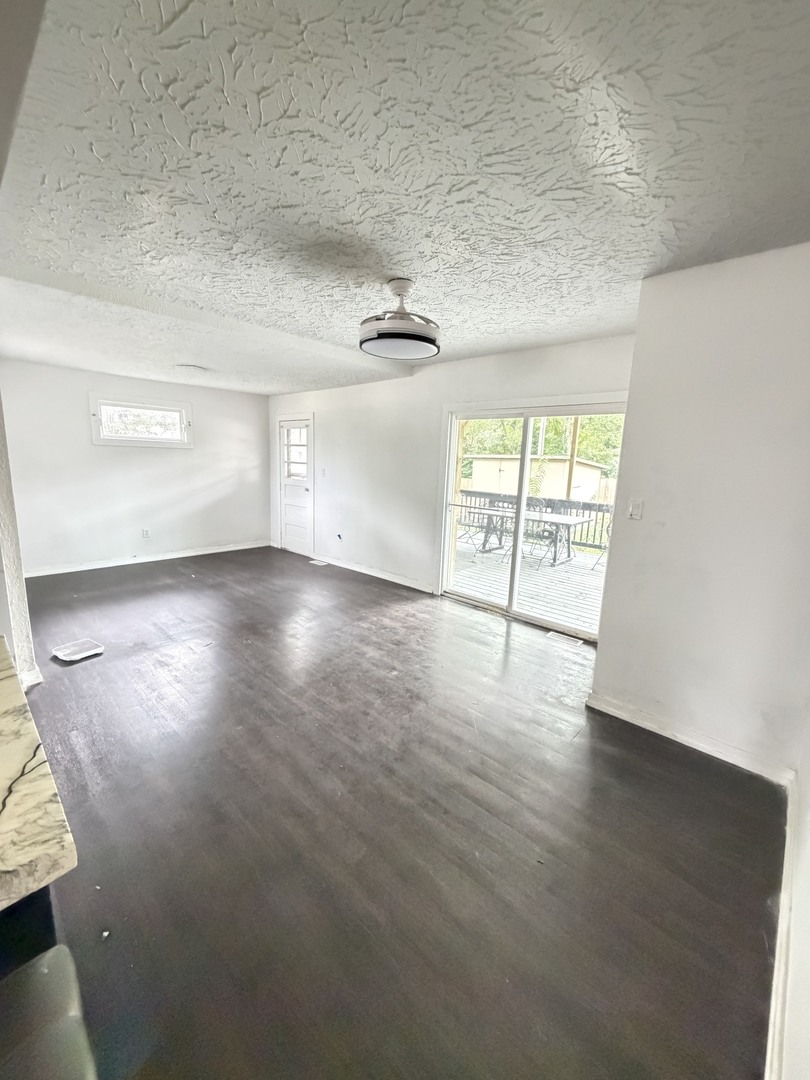 1402 5th Avenue Property Photo 6