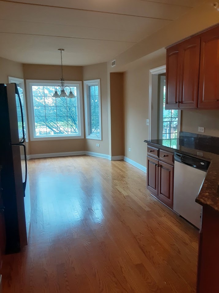 6675 S Cass Avenue 2a Property Photo 6