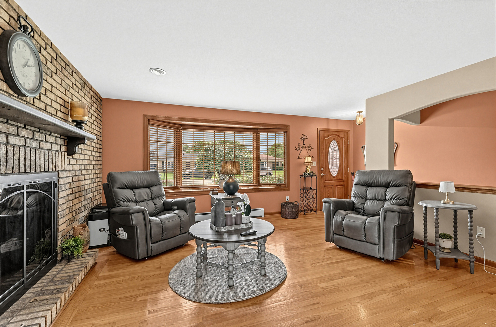 1820 Root Street Property Photo 4