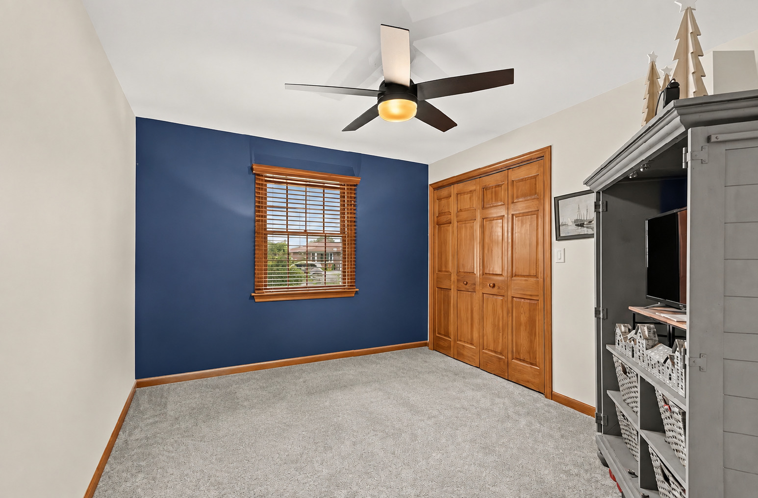 1820 Root Street Property Photo 12