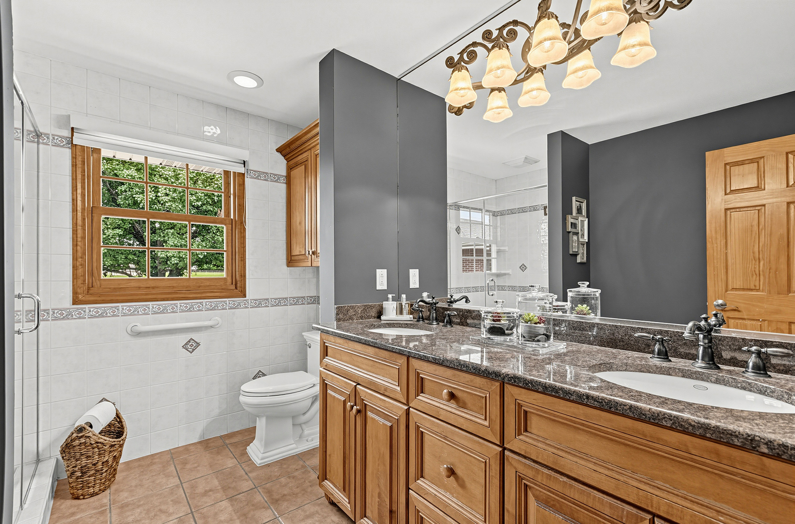 1820 Root Street Property Photo 13