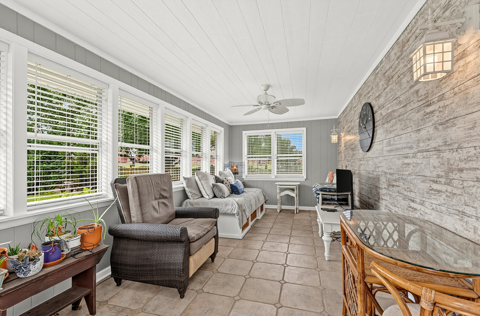 1820 Root Street Property Photo 19