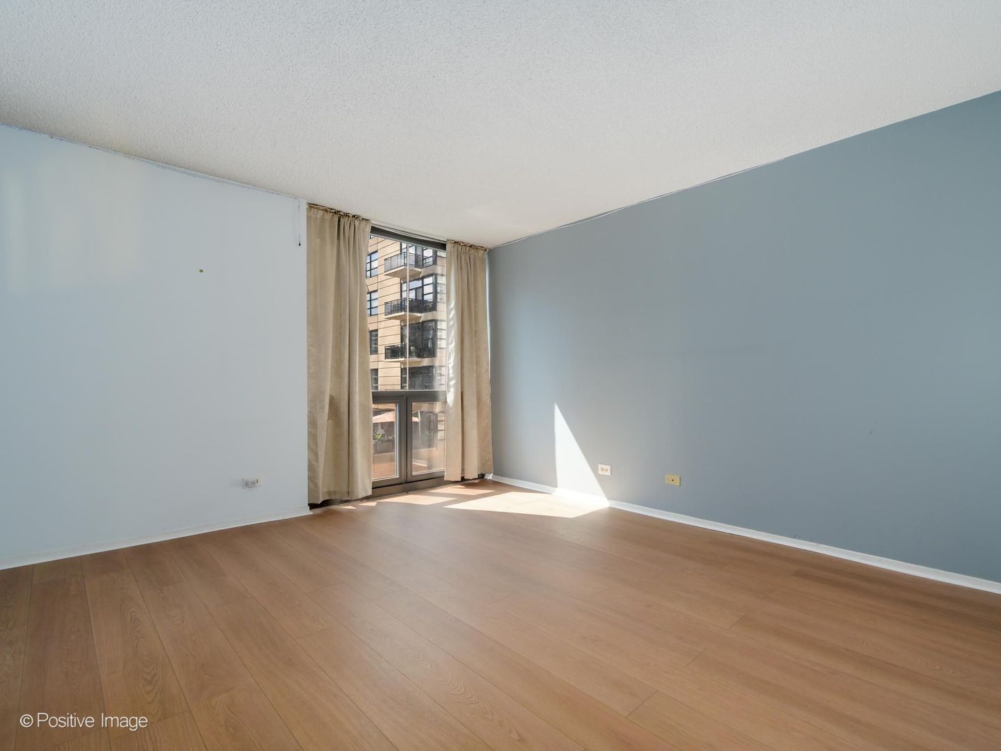 70 W Huron Street 605 Property Photo 14