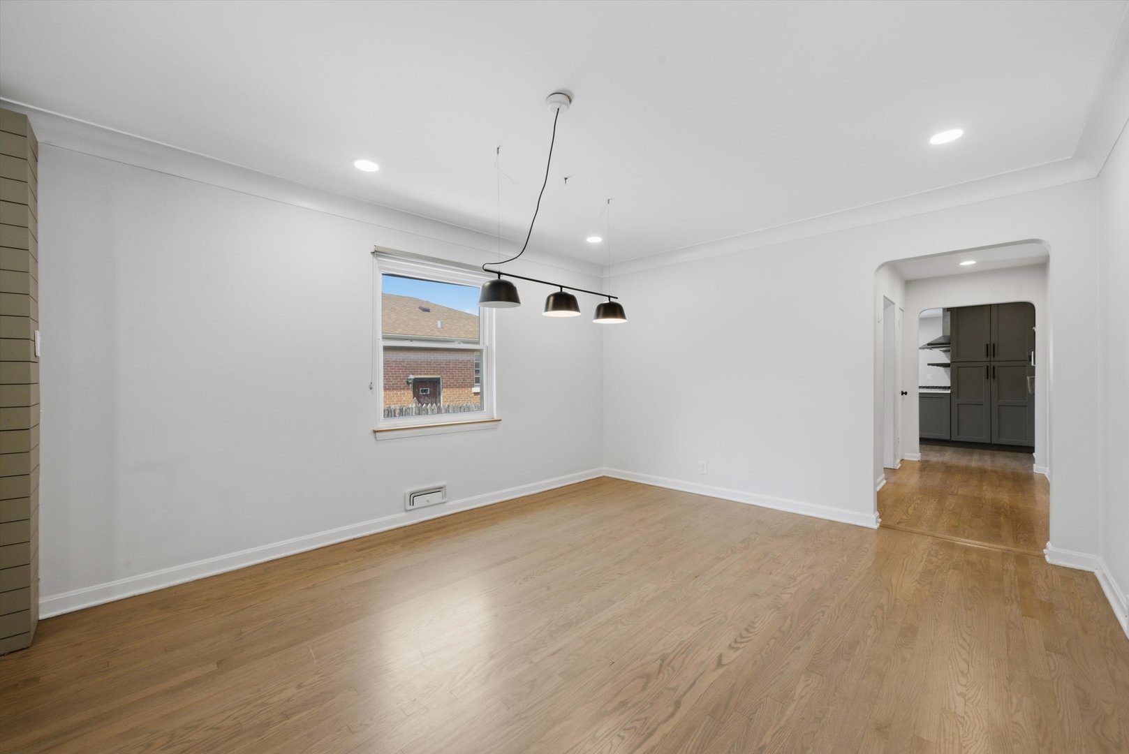 940 N Oak Park Avenue Property Photo 10