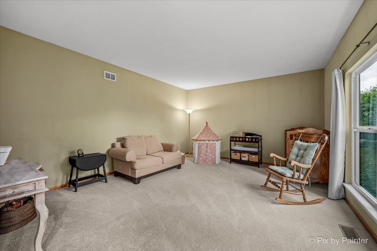 1173 Sandalwood Lane Property Photo 19