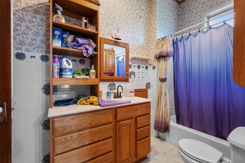 21084 Trolly Road Property Photo 6