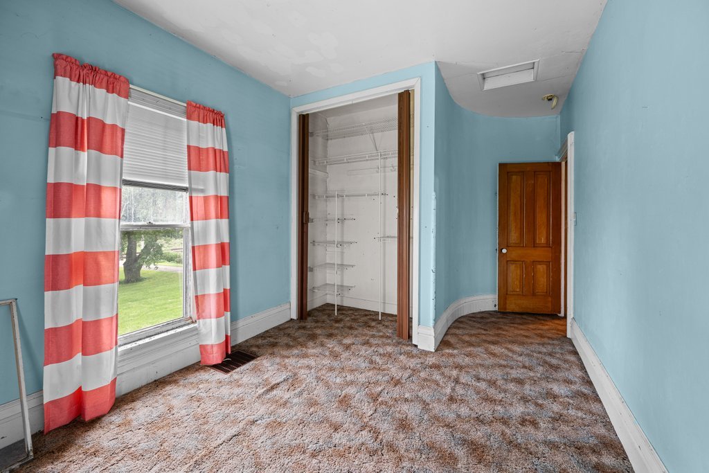 21084 Trolly Road Property Photo 29