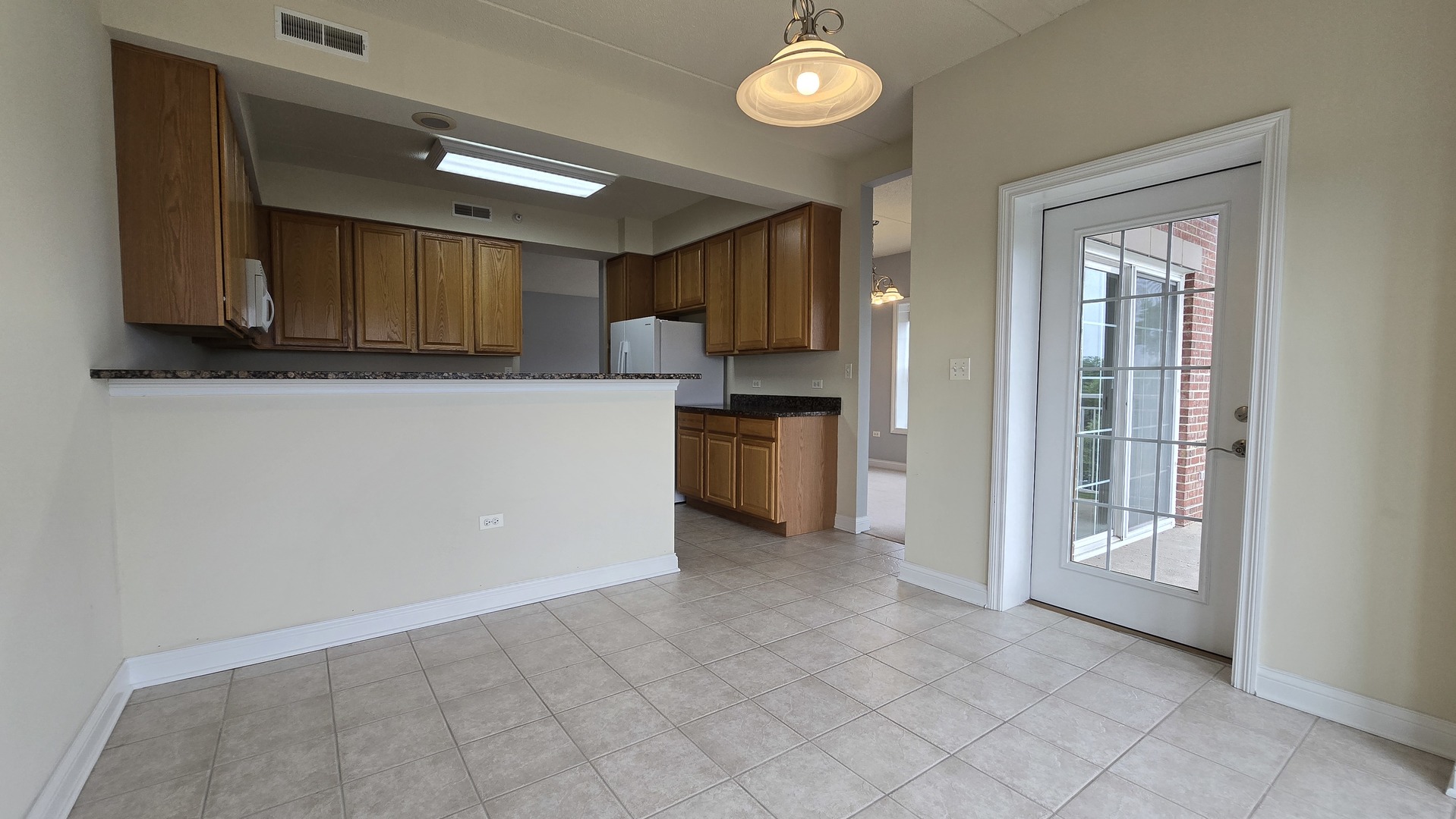101 Pointe Drive 302 Property Photo 3