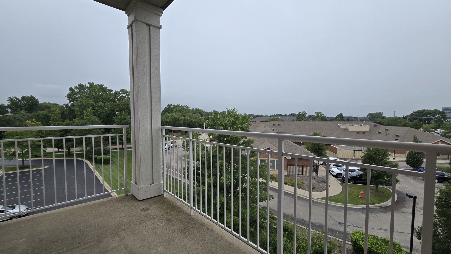 101 Pointe Drive 302 Property Photo 7