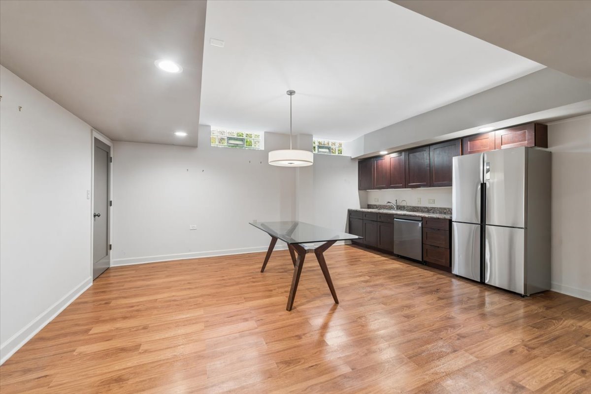 6829 S Constance Avenue Property Photo 21