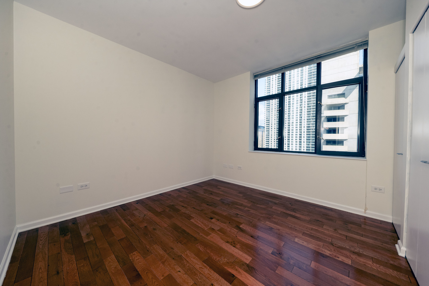 630 N State Street 2202 Property Photo 5