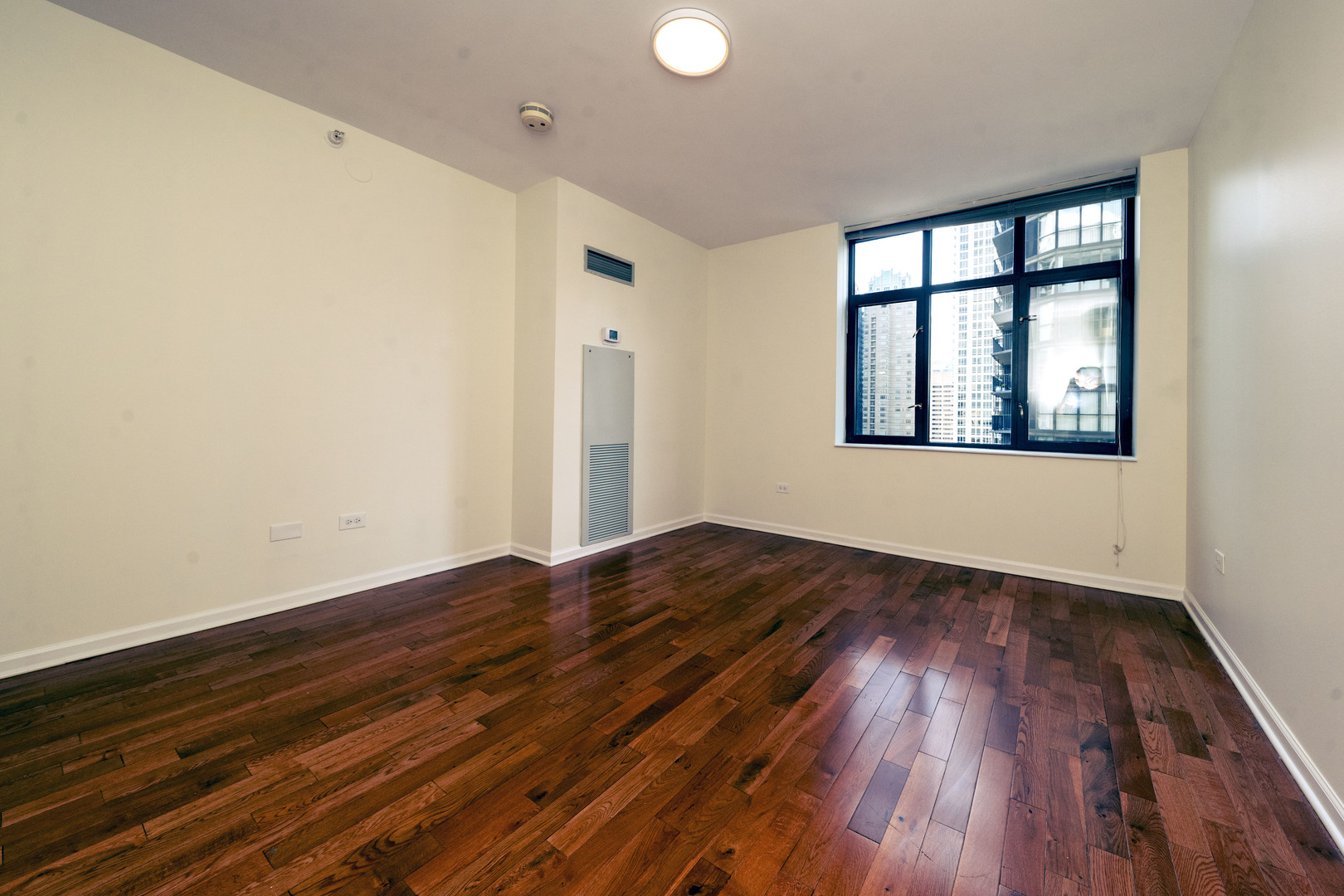 630 N State Street 2202 Property Photo 7