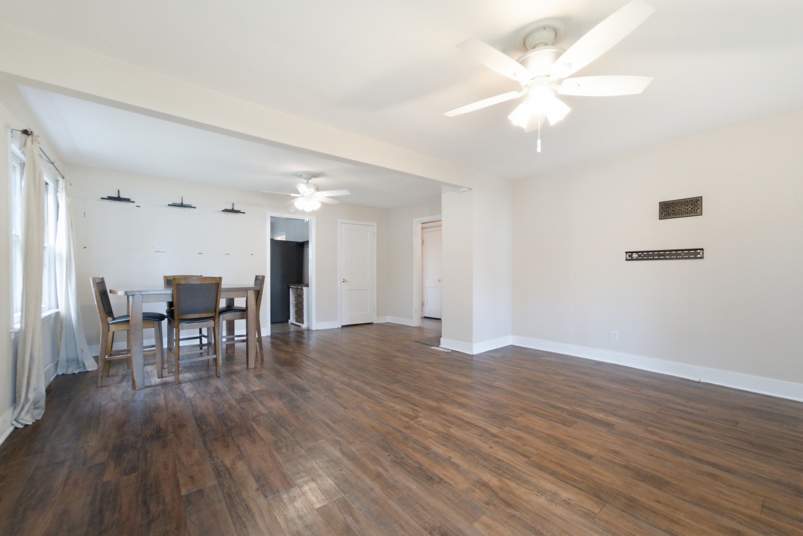396 N Blaine Avenue Property Photo 5