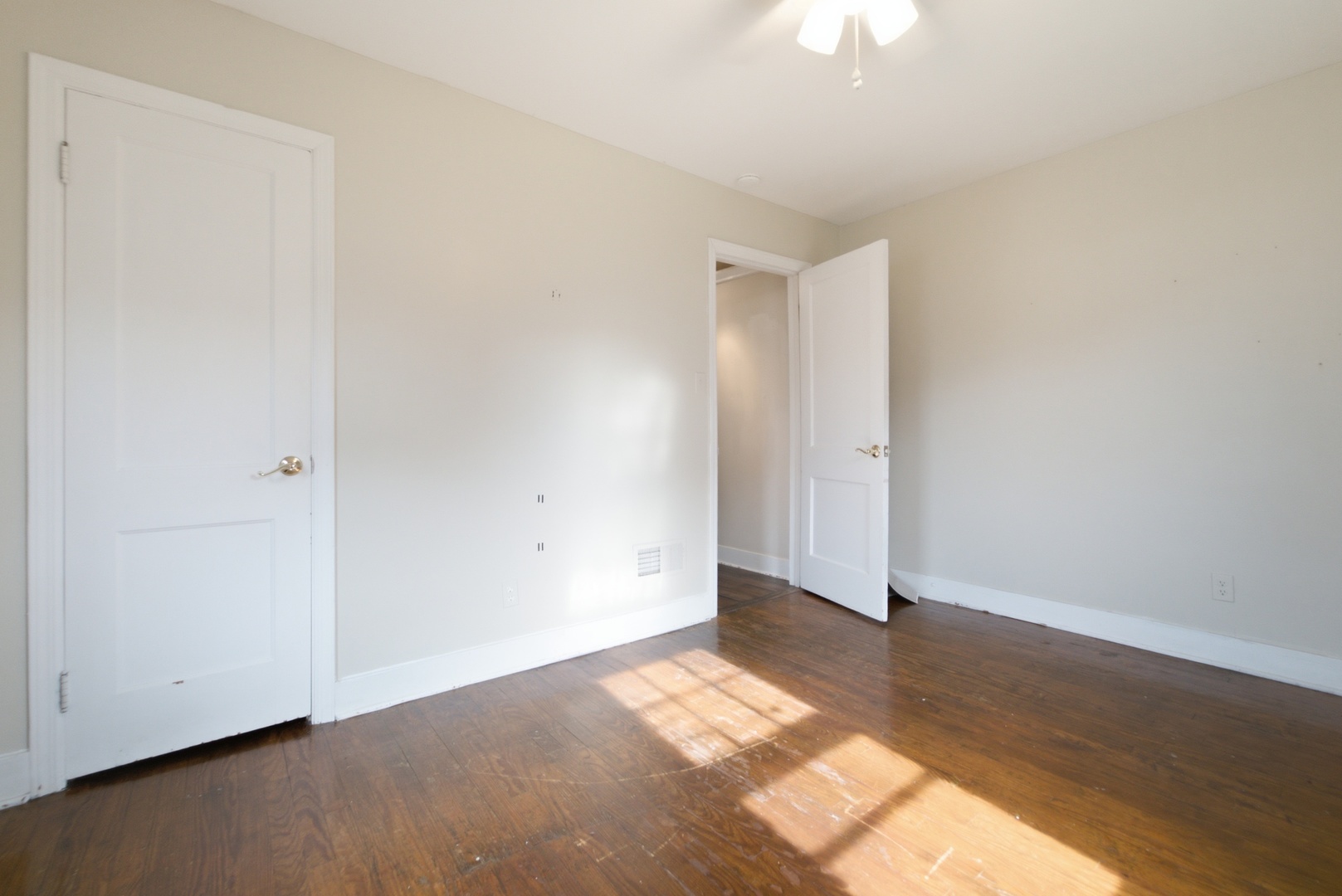 396 N Blaine Avenue Property Photo 12