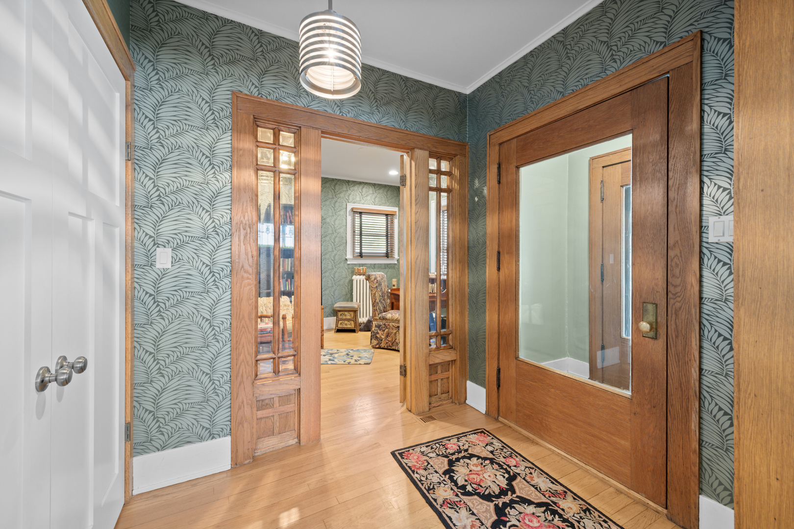 625 N Oak Park Avenue Property Photo 4