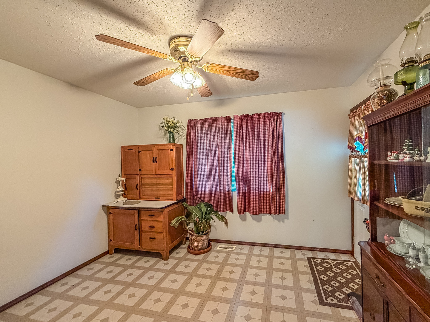 2626 Natalie Drive Property Photo 13