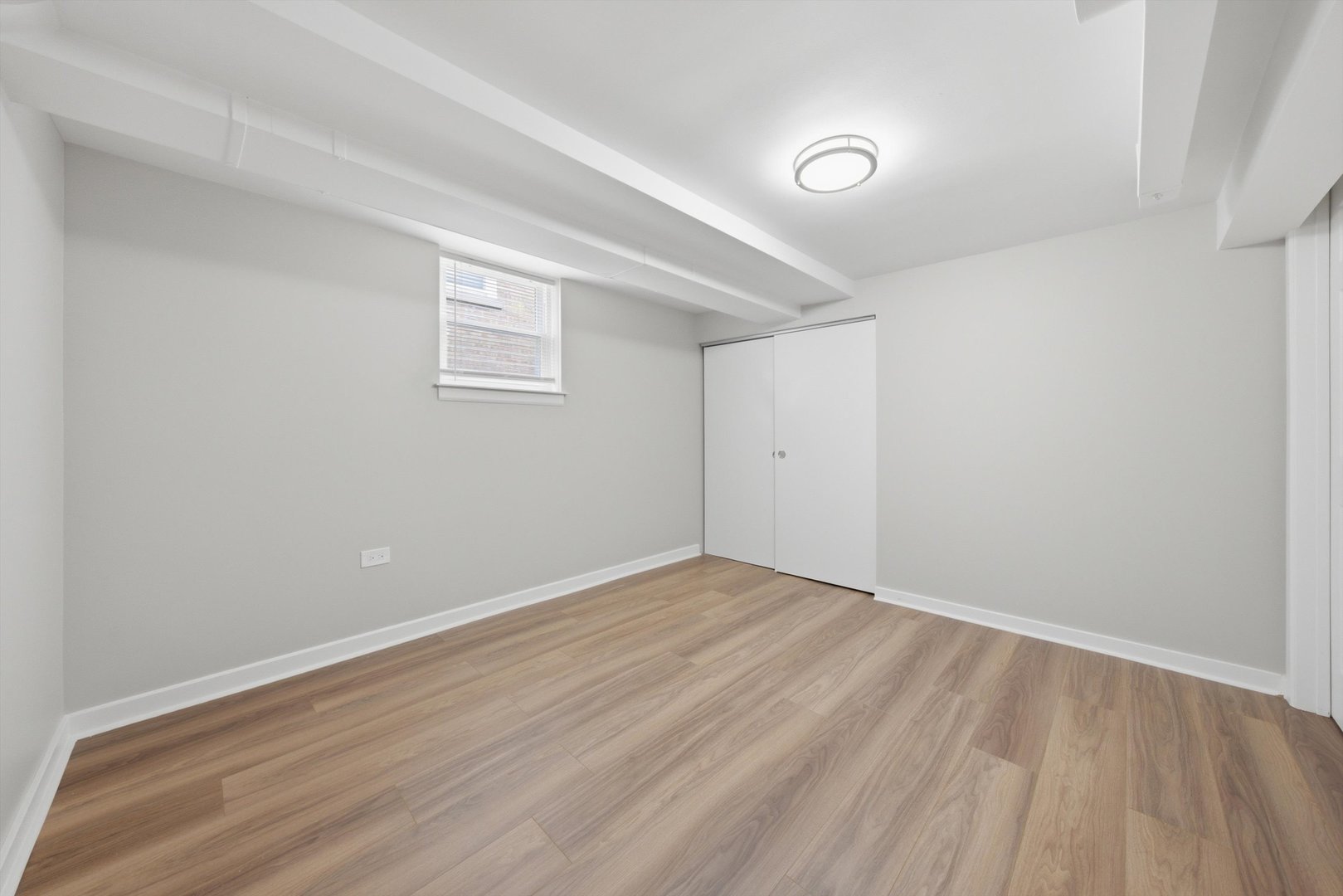 8004 S Richmond Street Property Photo 21