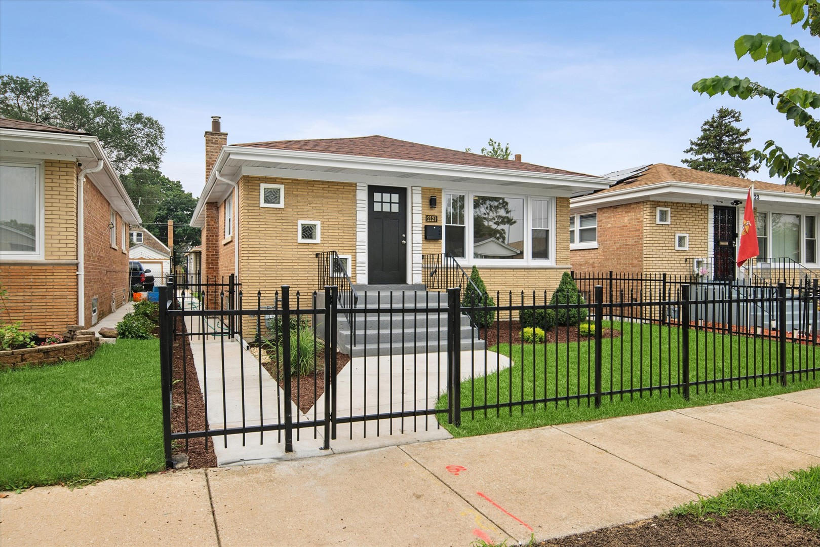 2121 W 71st Place Property Photo 1