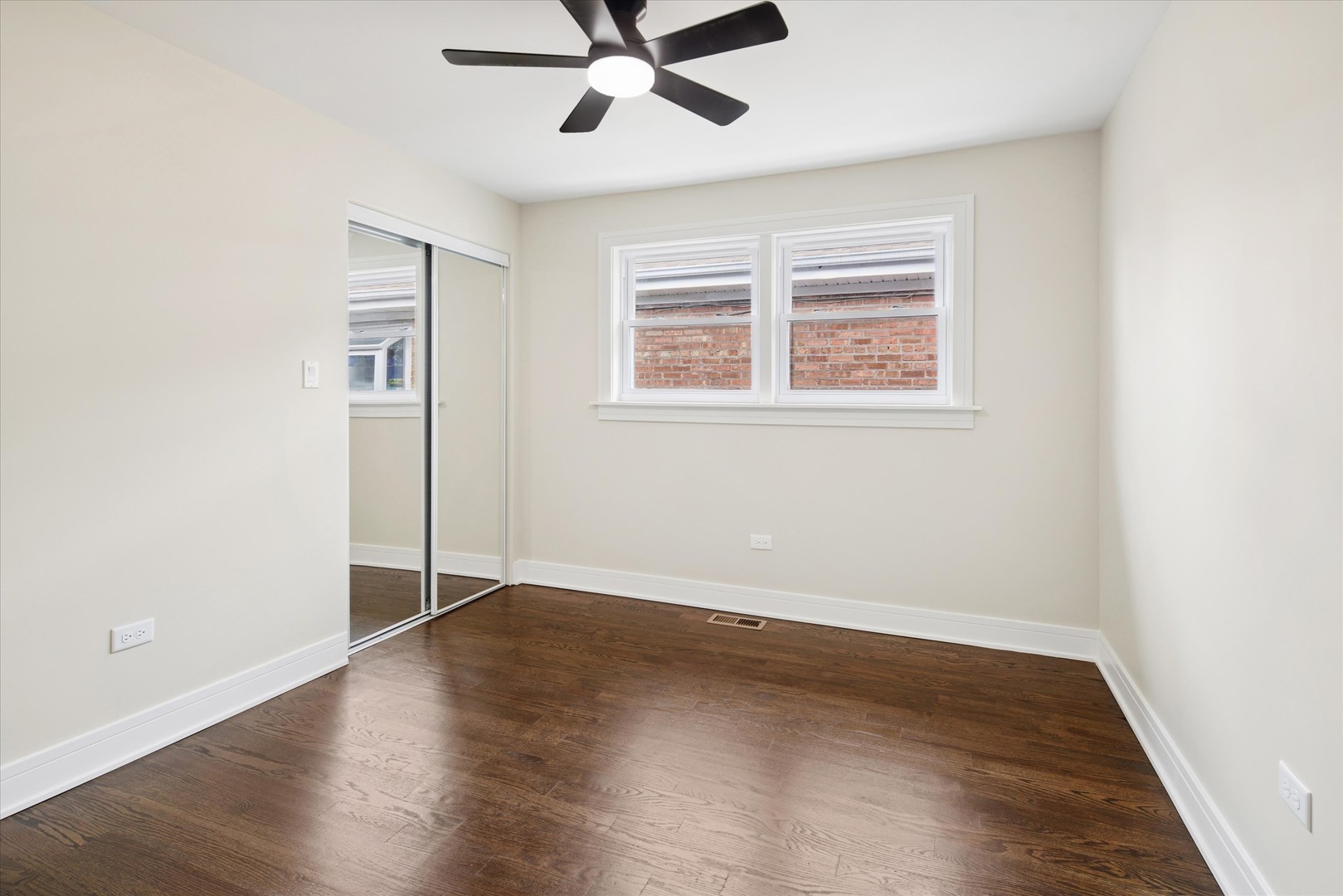 2121 W 71st Place Property Photo 14