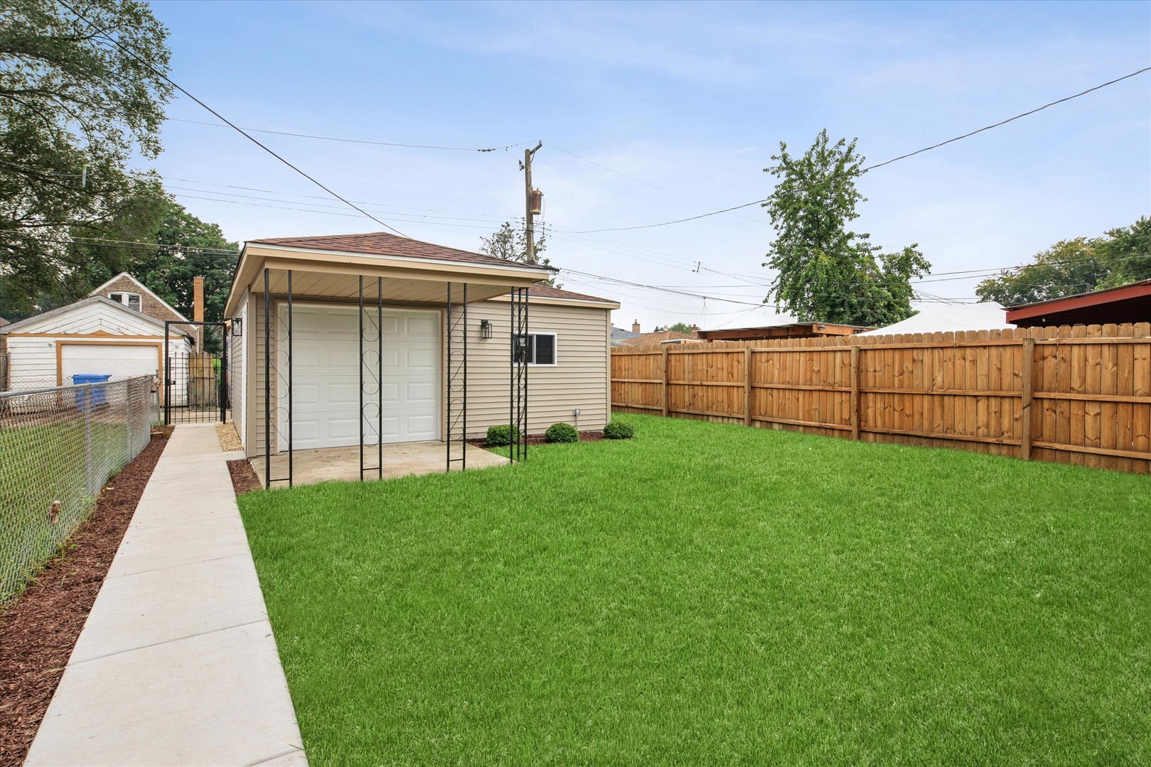 2121 W 71st Place Property Photo 21