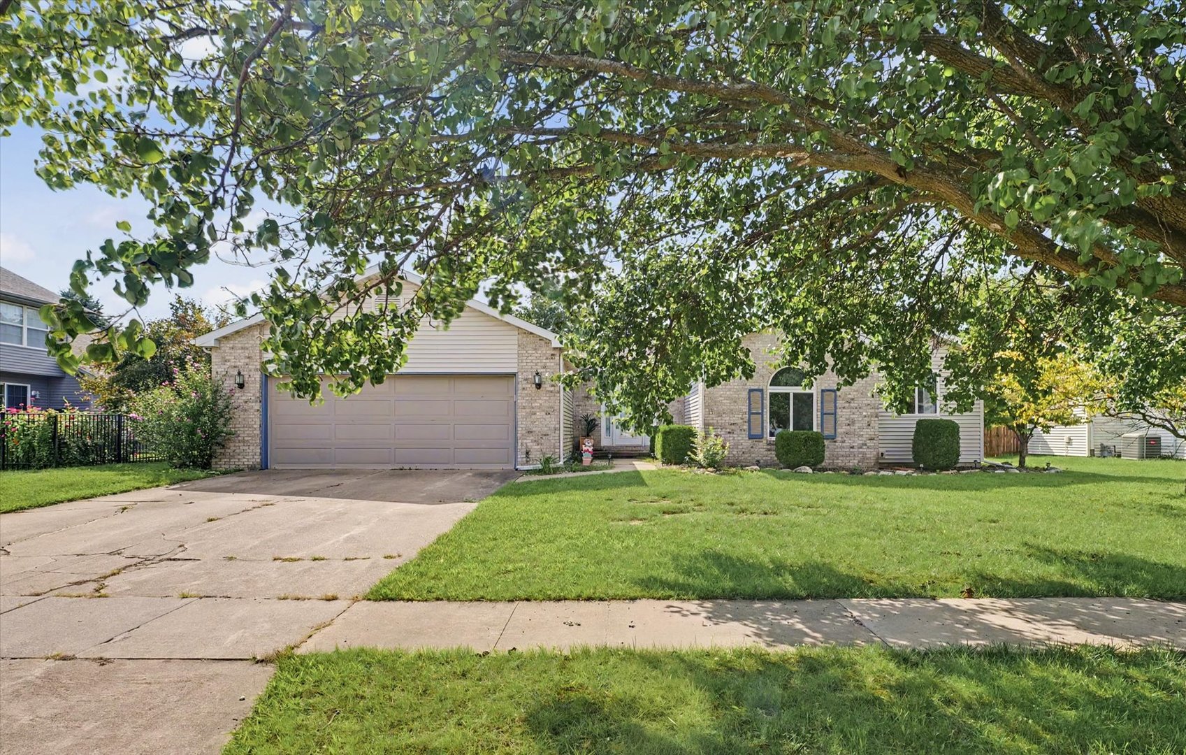 603 Laurel Drive Property Photo 2