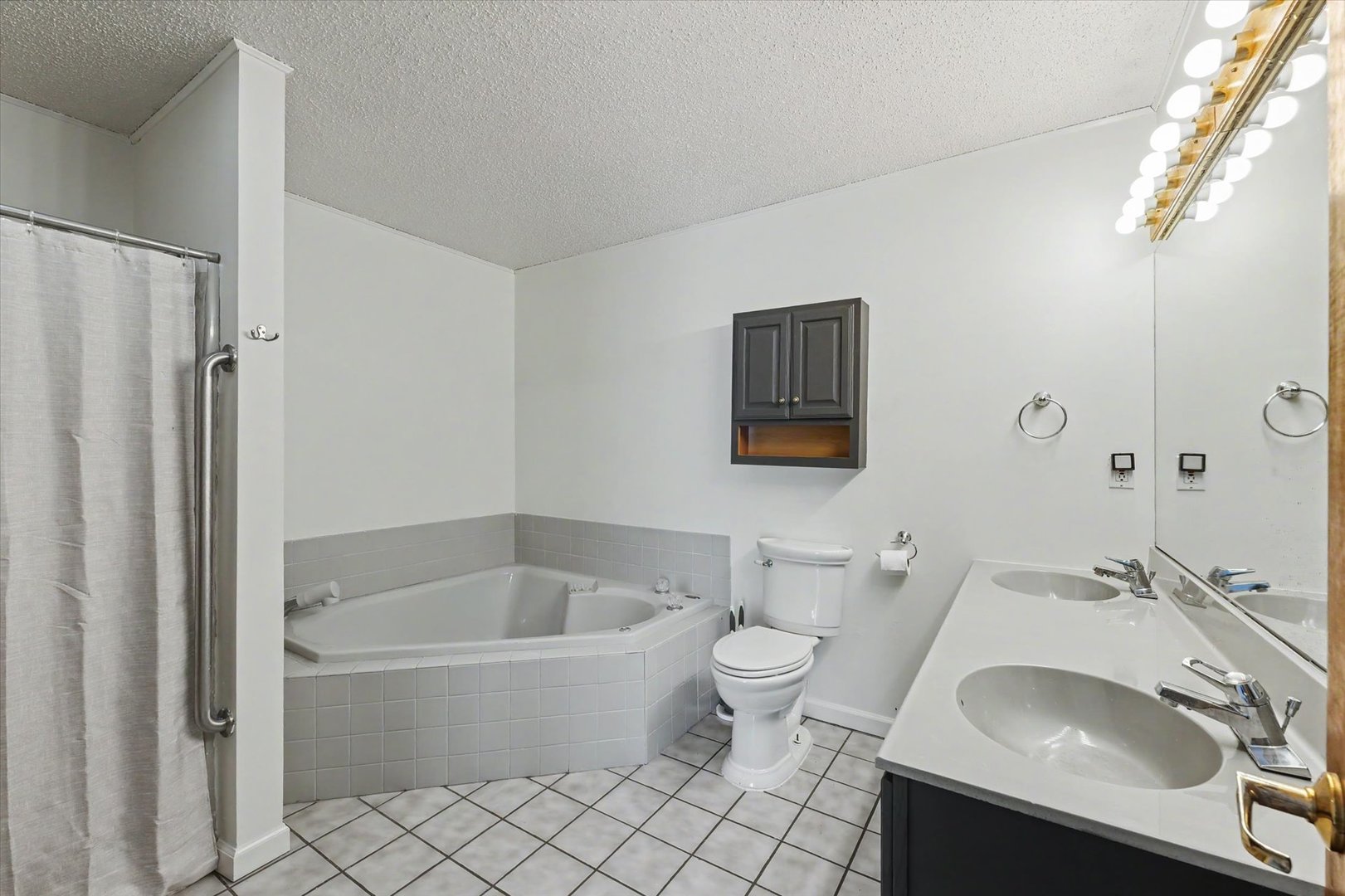 603 Laurel Drive Property Photo 21