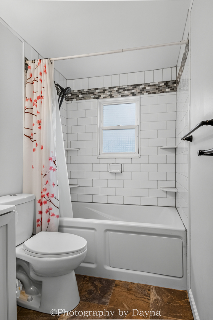 18 N West Avenue Property Photo 16