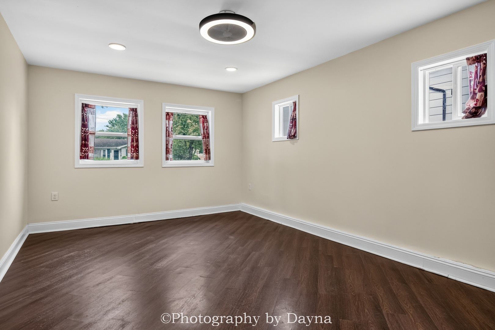 18 N West Avenue Property Photo 18