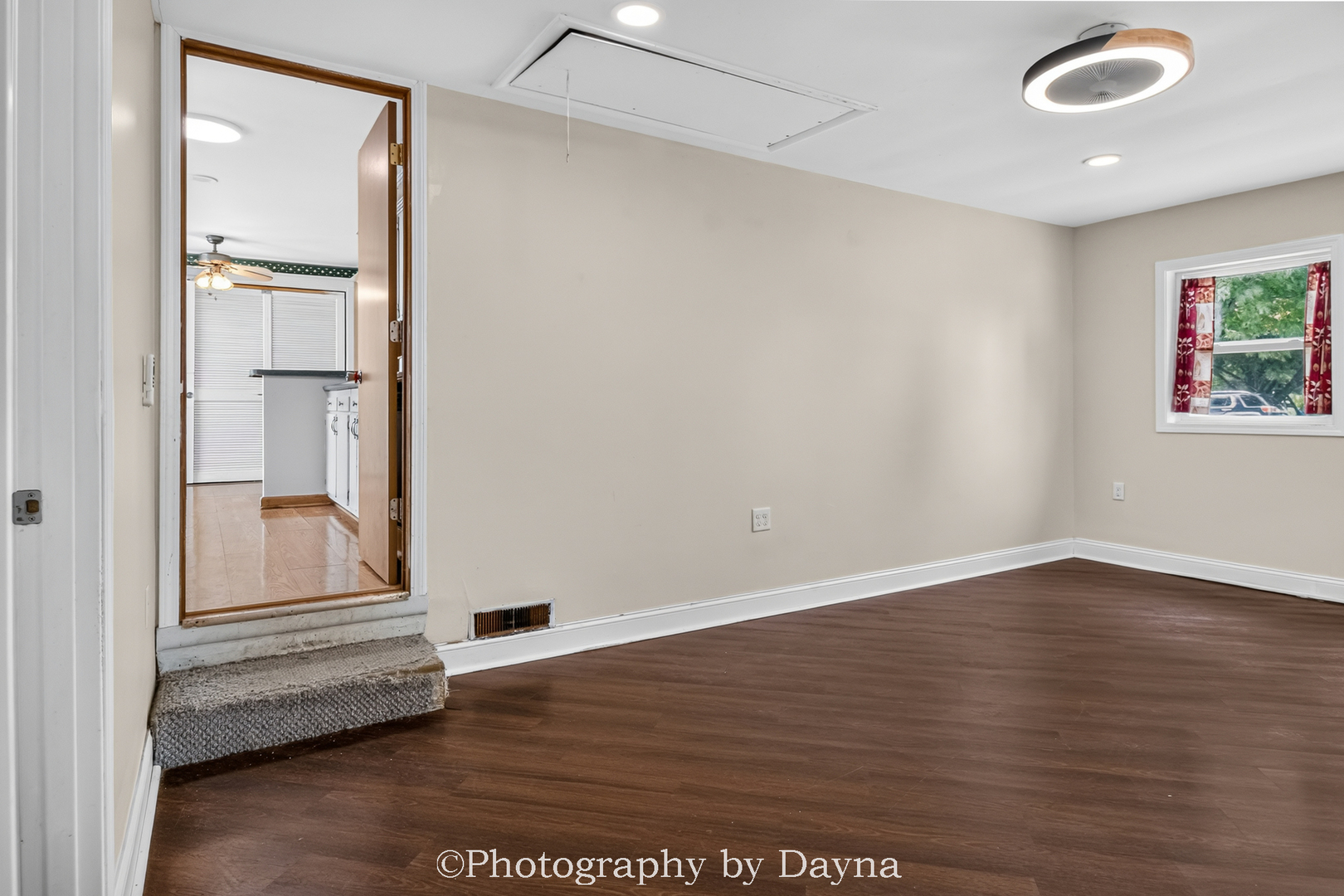 18 N West Avenue Property Photo 20