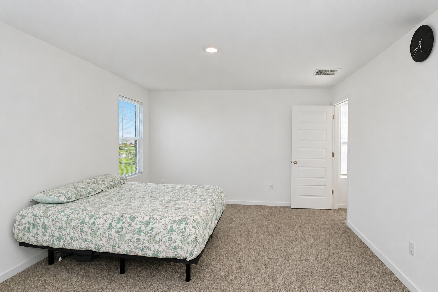 101 Fieldcrest Avenue Property Photo 12