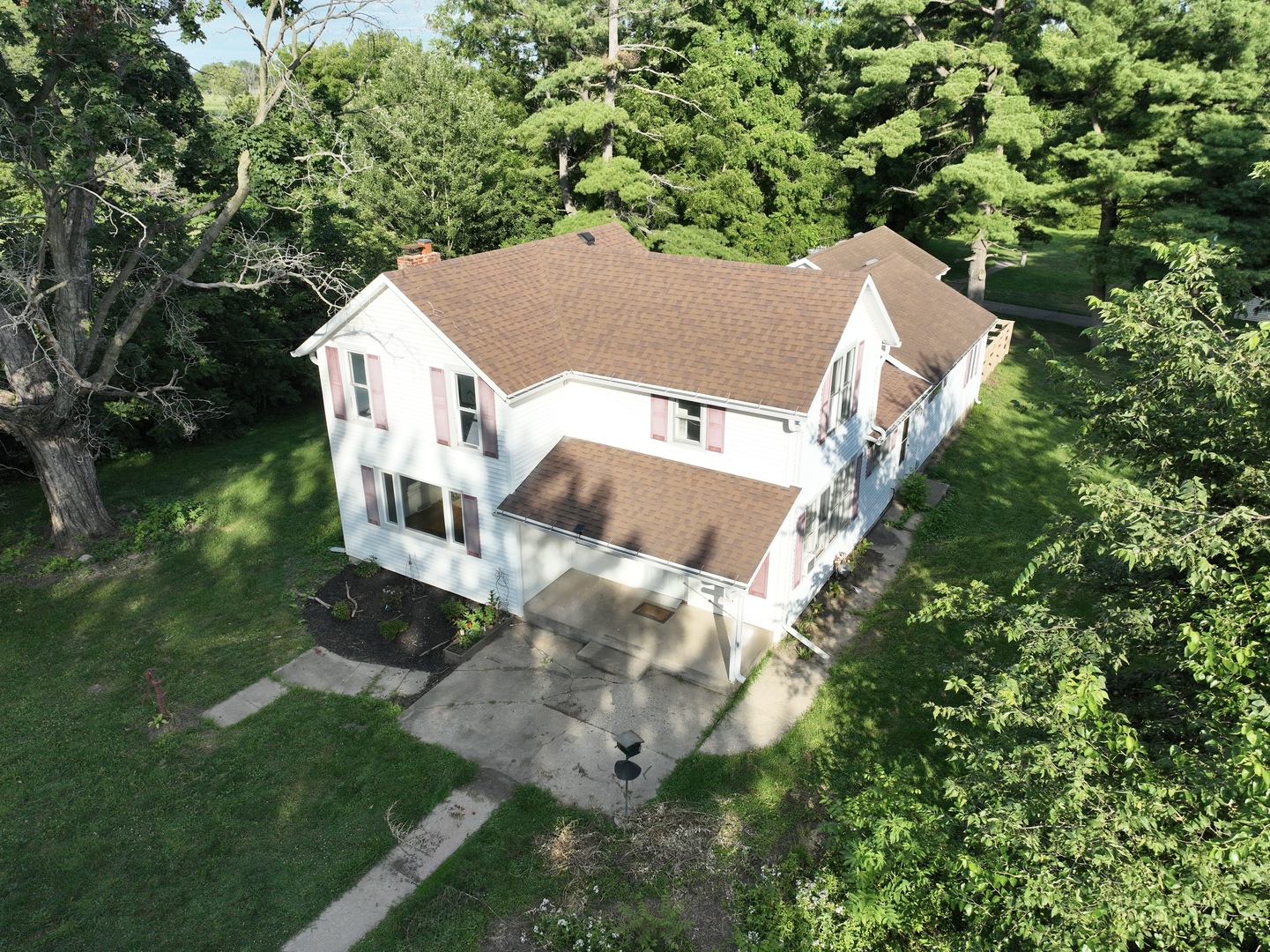 2313 4th Street Property Photo 1