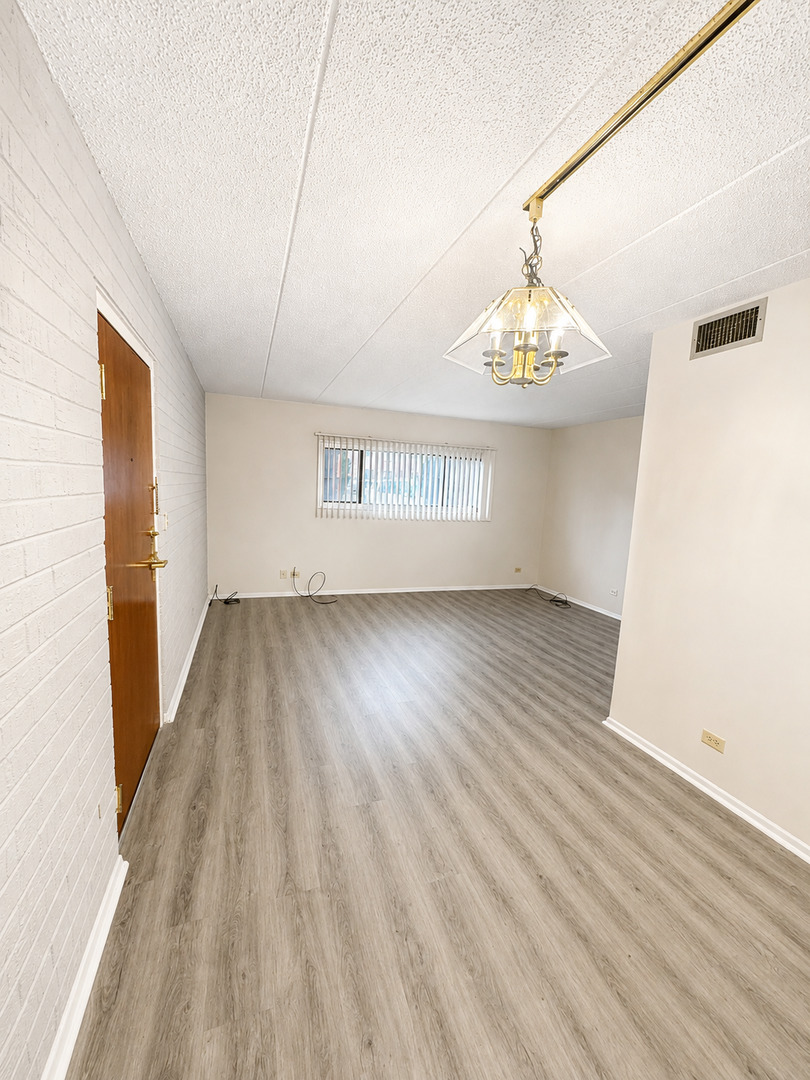 3850 S Parkway Drive 1g Property Photo 2