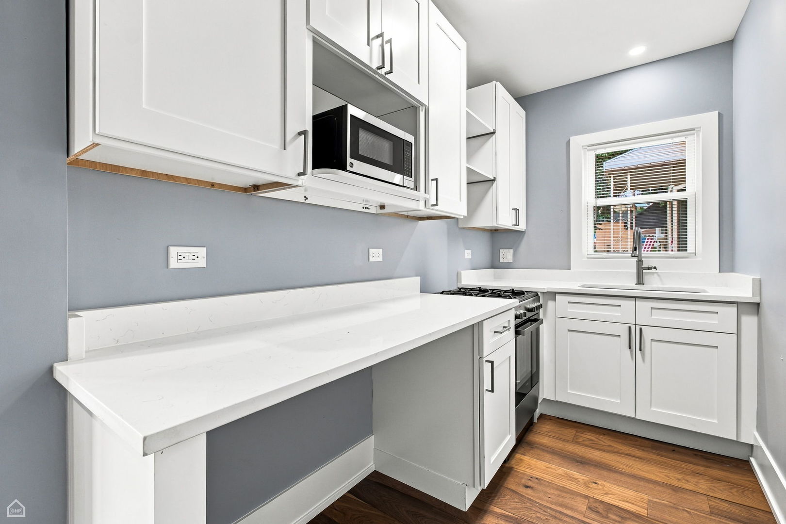 7120 W Highland Avenue Property Photo 8