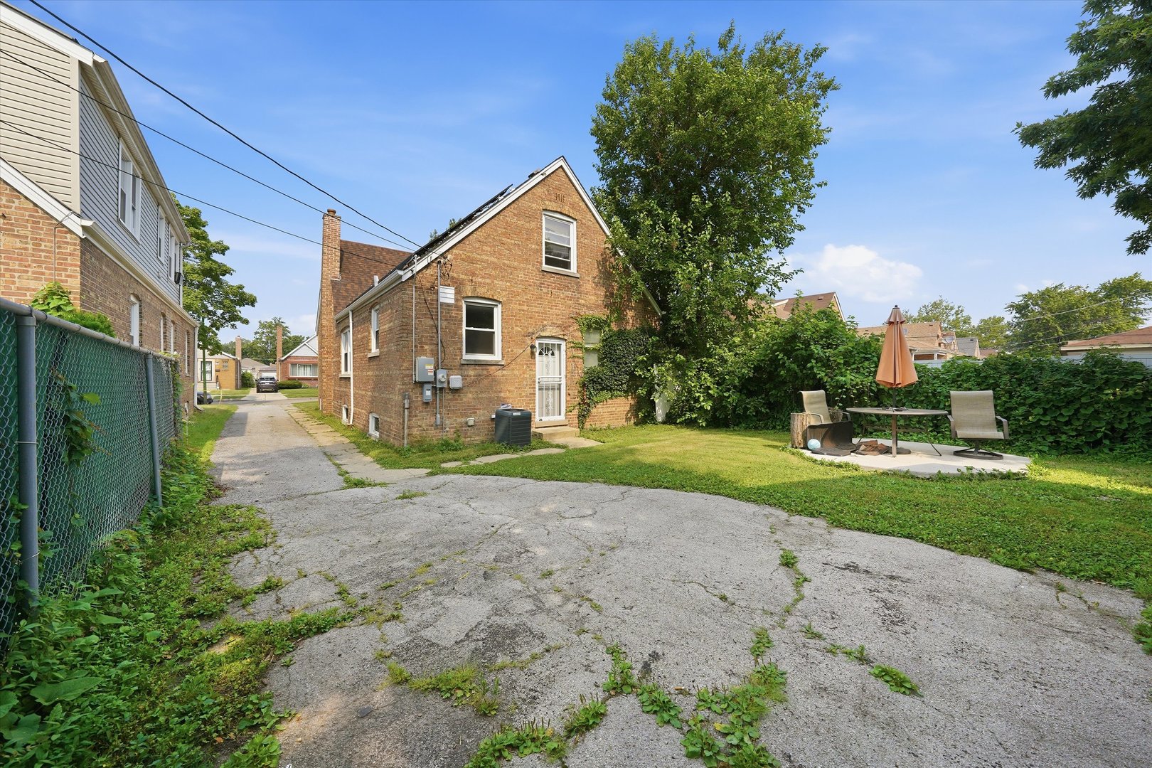 11343 S Green Street Property Photo 37