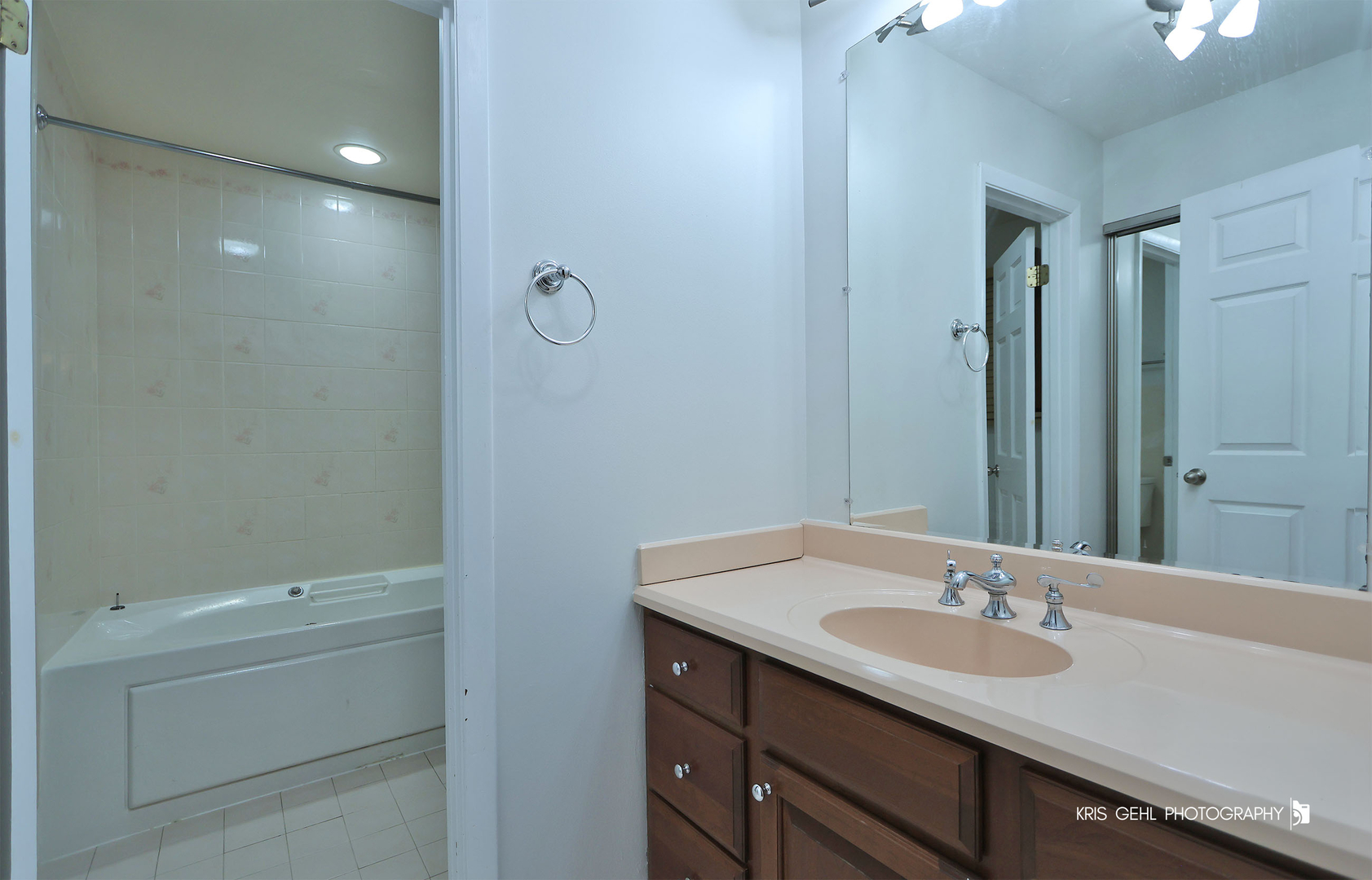 605 W Gilbert Road Property Photo 16