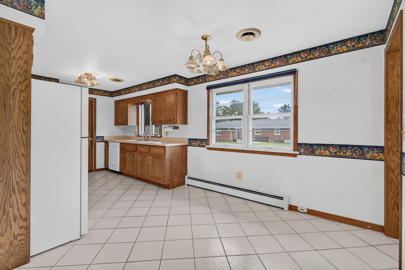 1817 Root Street Property Photo 13