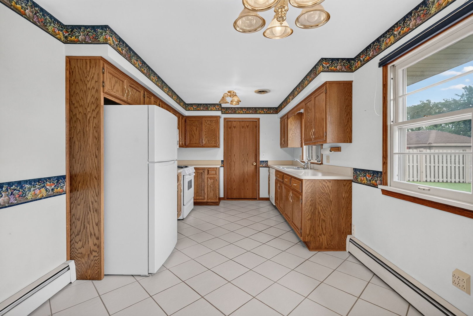 1817 Root Street Property Photo 15