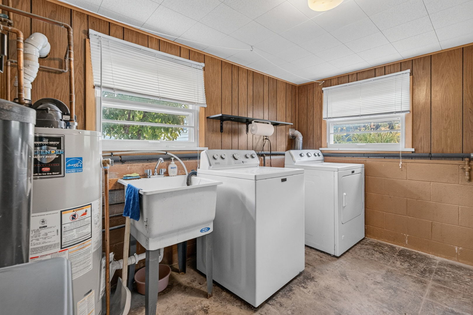1817 Root Street Property Photo 29