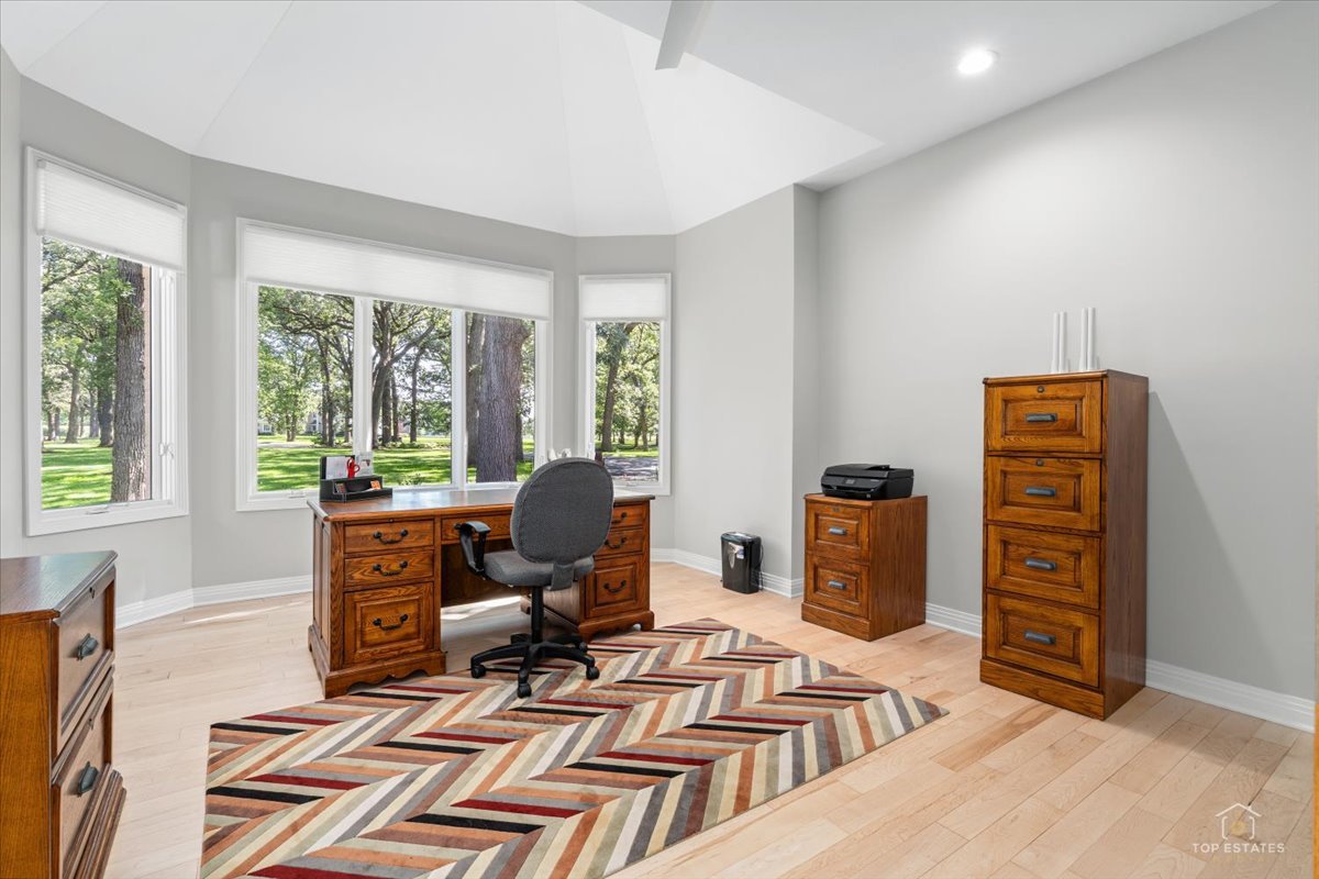 49w693 Hinckley Road Property Photo 29