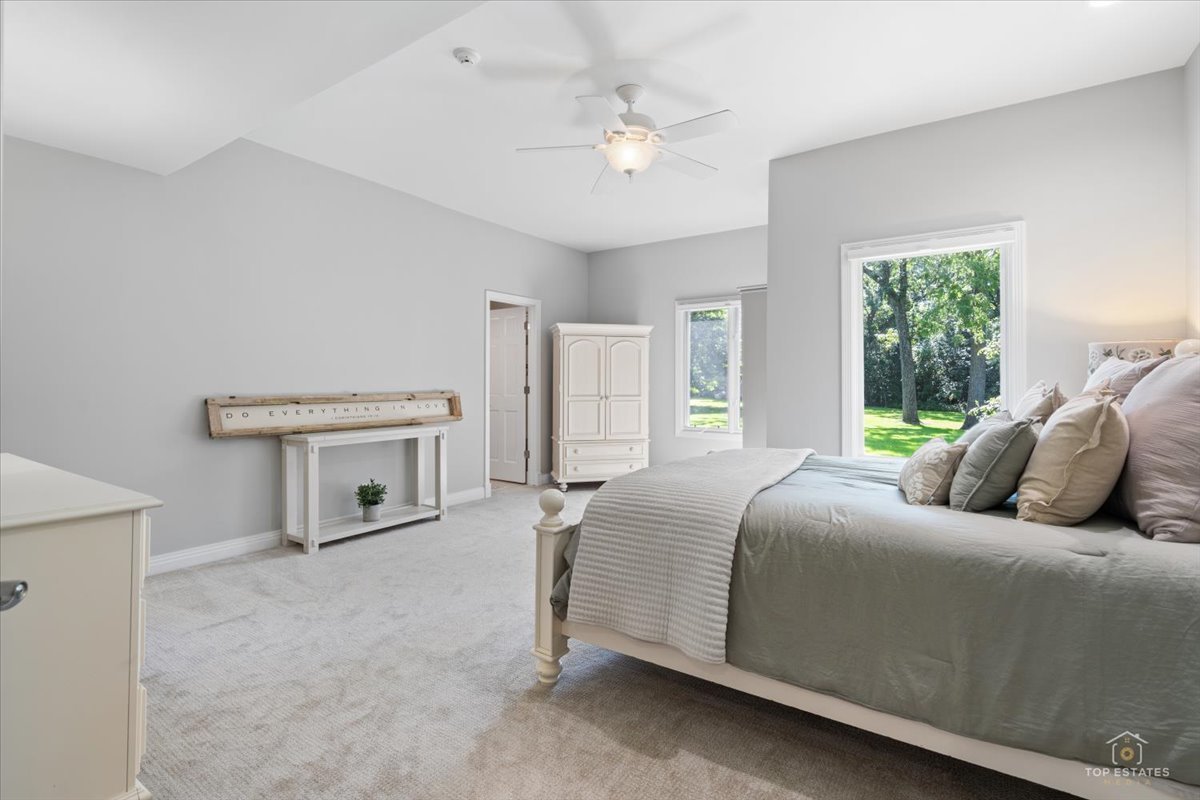 49w693 Hinckley Road Property Photo 38